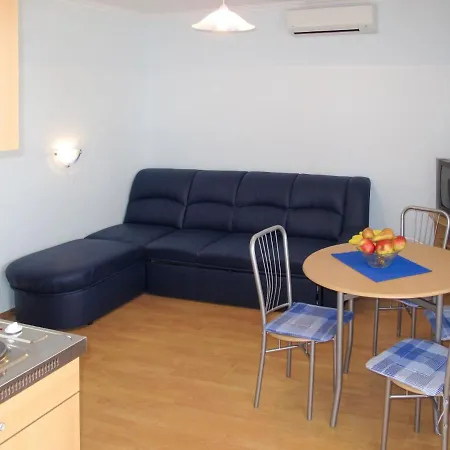 Apartment Tara-2 *